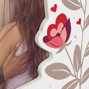 Cadre photo en bois ZEP Giselle 10x15 cm blanc cœur fleurs