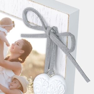 Cadre photo en bois Ellen 13x18 cm blanc avec applique cœur
